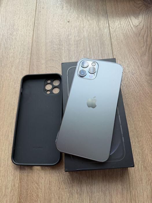 Перфектен! Iphone 12 PRO 256gb Graphite / Отличен