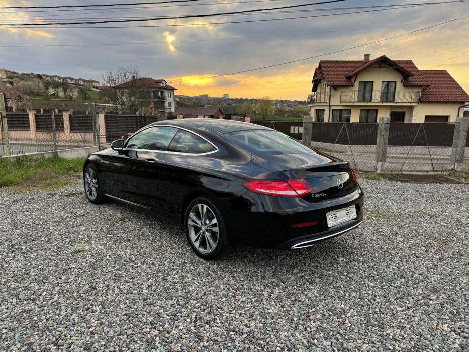 Mercedes-Benz c220