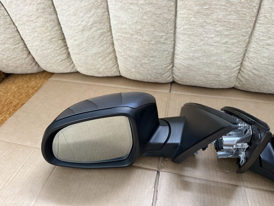 Oglinzi, Oglinda stanga / Oglinda dreapta BMW X5 G05 2019-2025