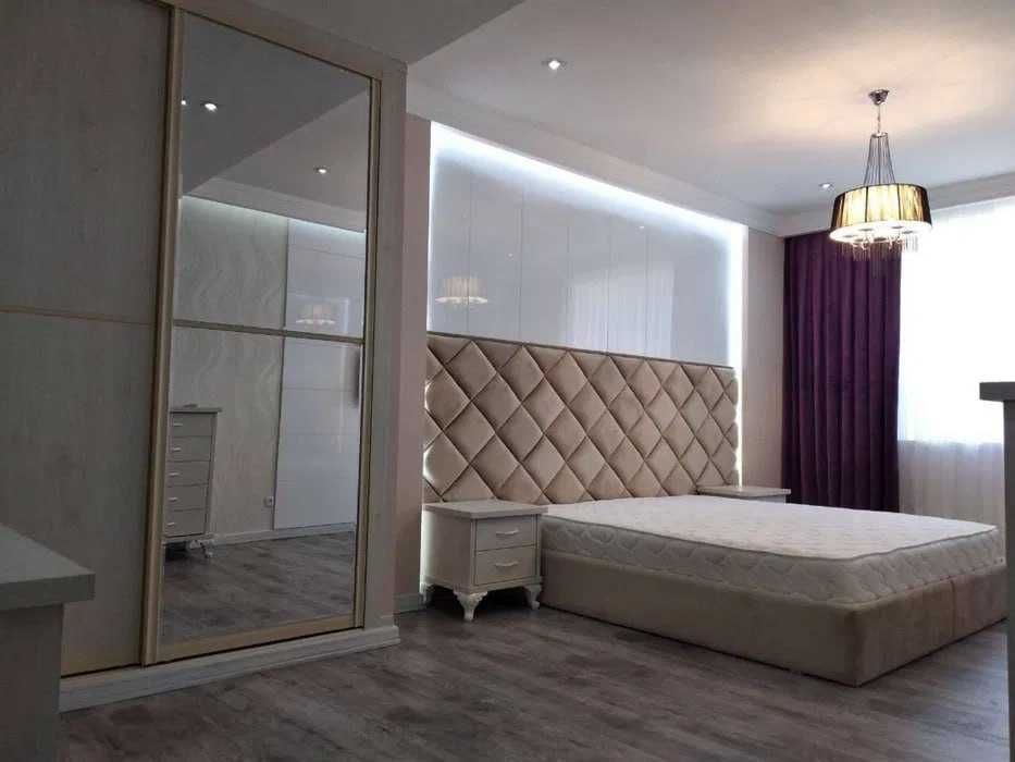 Сдается Квартира В Культовом Доме ! Московские Высотки ! Дархан ! 700$