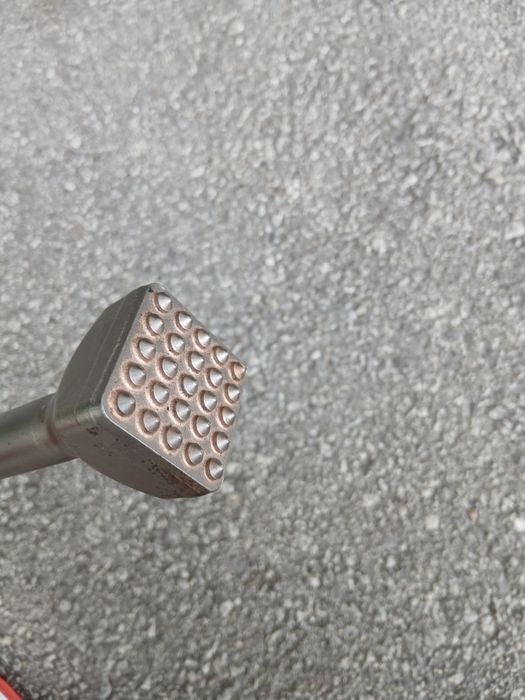 Бучарда  Hilti..