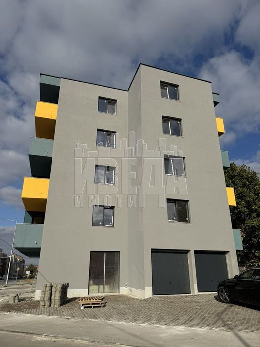 Продава се Тристаен апартамент в Варна, Кайсиева градина - 110 кв.м за 1455 €/кв.м - Снимка #6