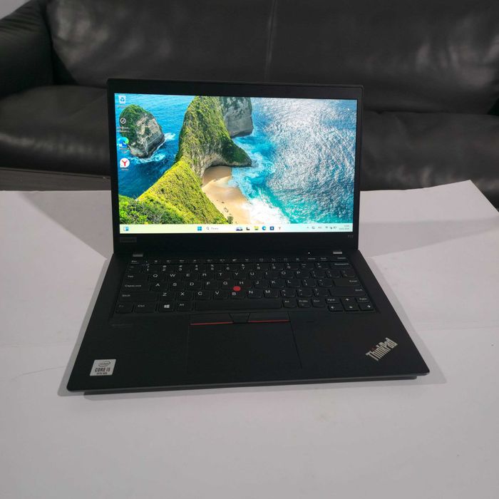 ThinkPad i5 SSD 256/8 GB