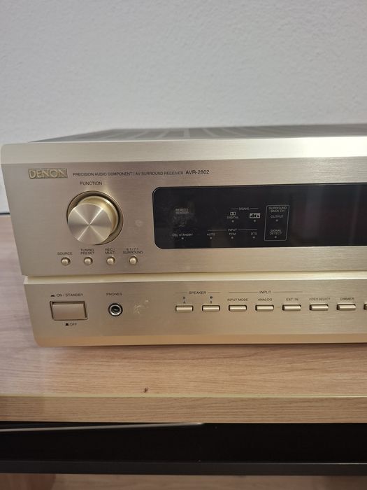 Дом..усилвател...денон