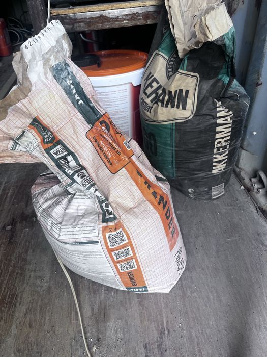 Сухие смеси остатки