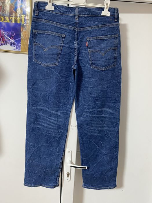 Blugi Levi’s marimea 16 ani
