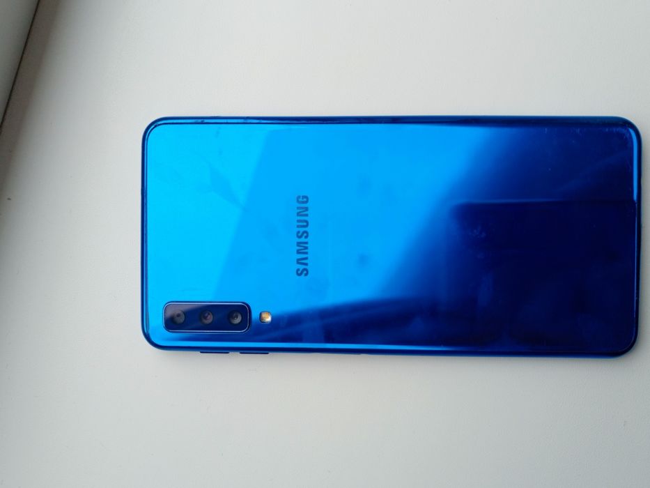 Samsung A7 (2018) Срочно/Торг