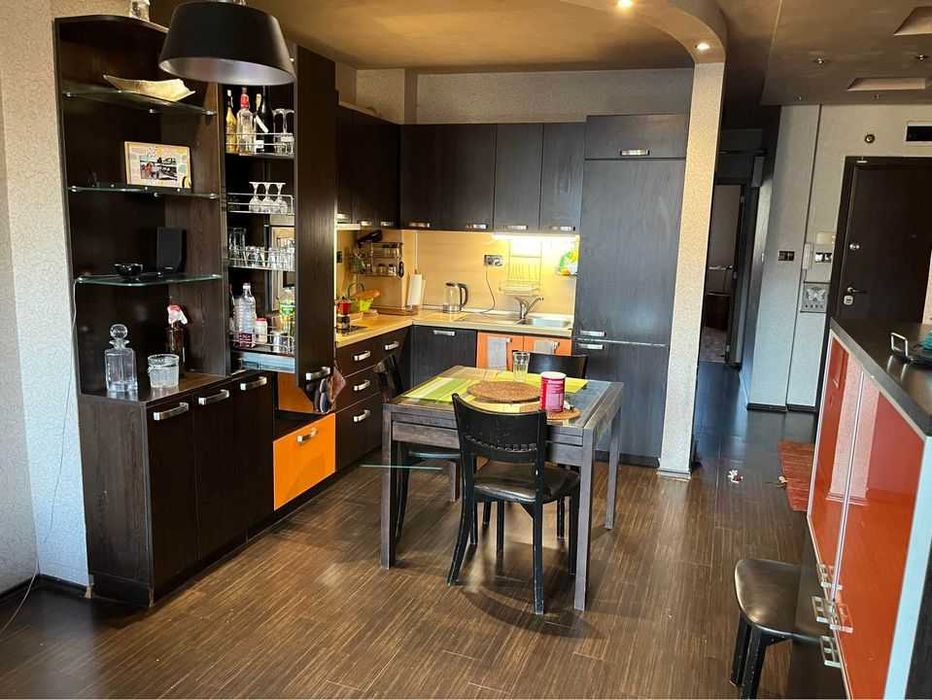 Дава се под наем Тристаен апартамент в София, Гео Милев - 100 кв.м за 700 € - Снимка #3