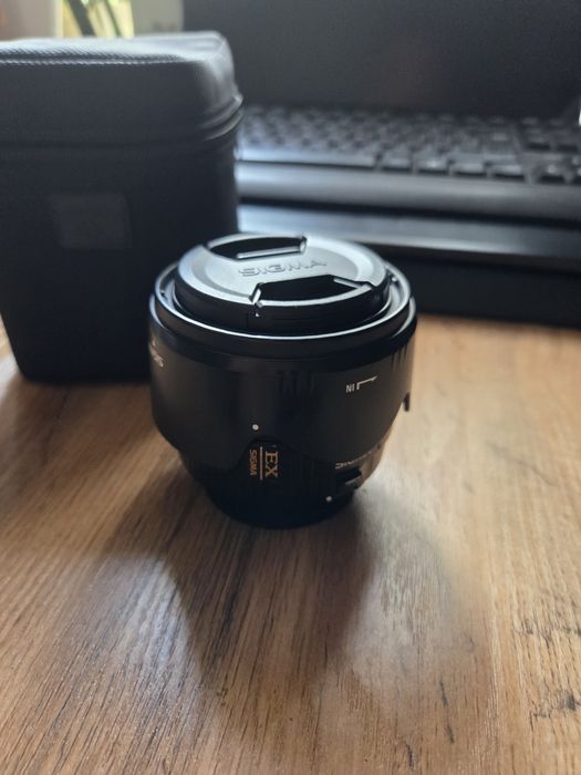 Обьектив Sigma 30mm f1.4