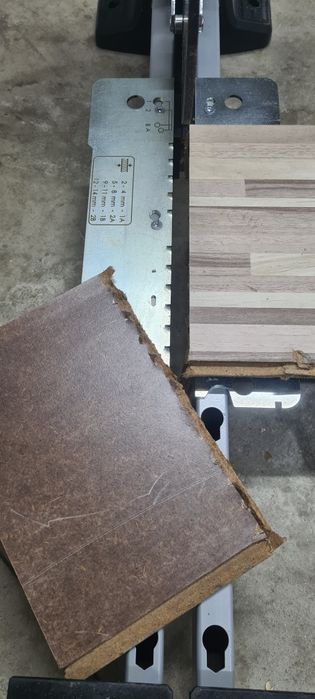 Ghilotina parchet laminat spc mdf sau vinyl Wolfcraft VLC 1000