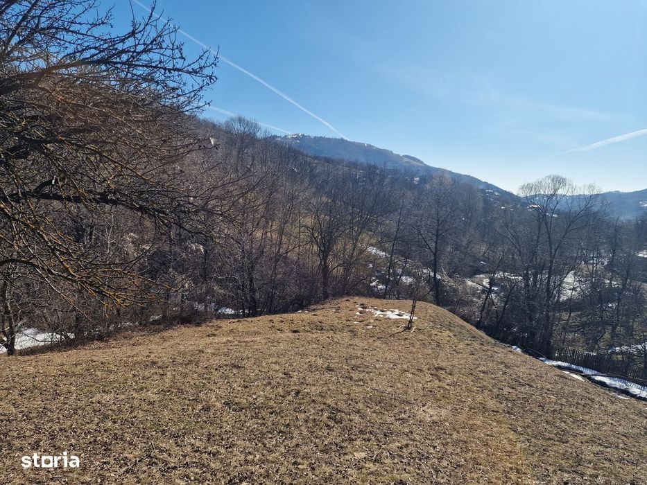 Teren intravilan secaria