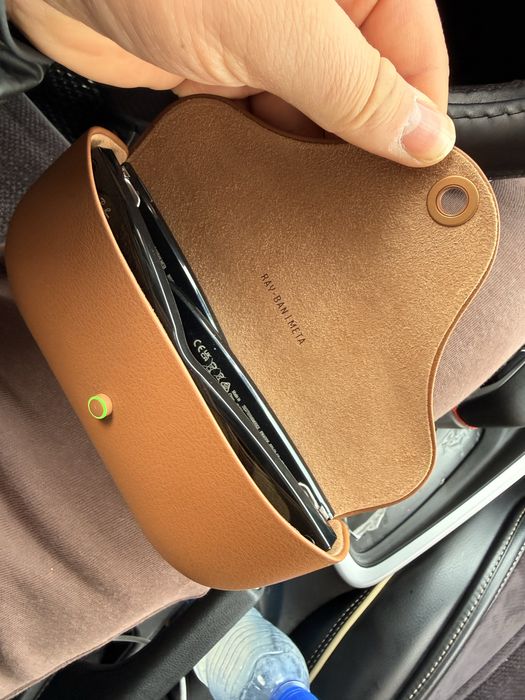 Продам очки rayban