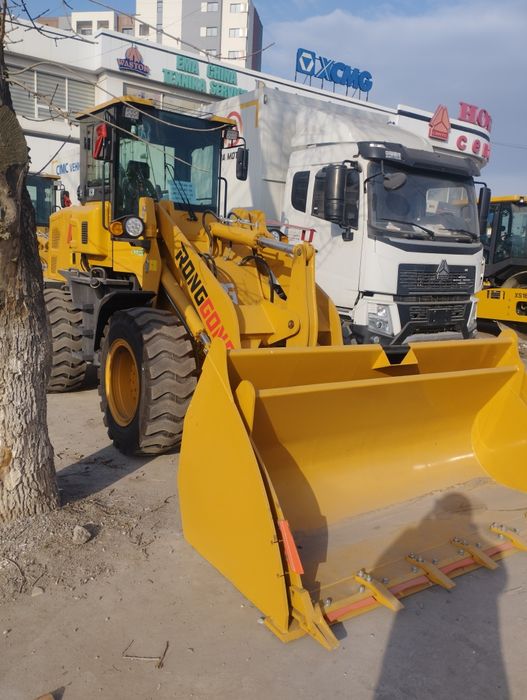 Фронтальный погрузчик 1.5 куб