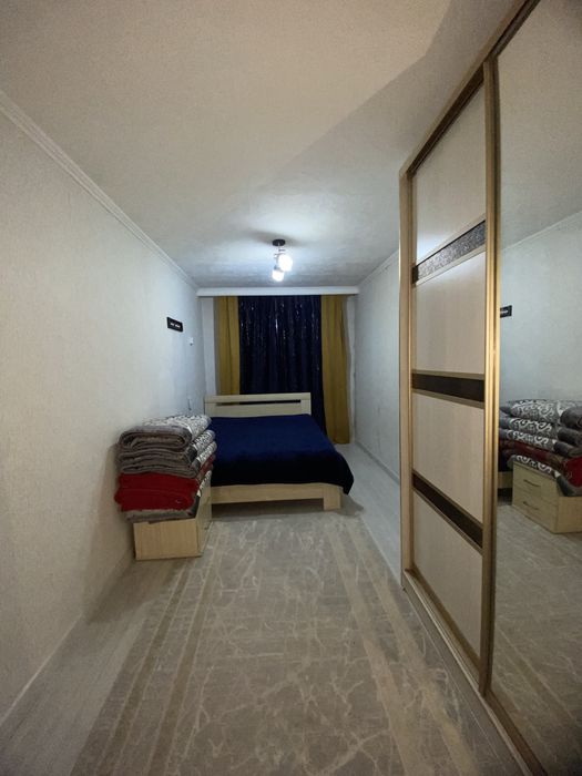 Колос Рашидова 100