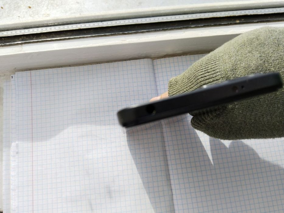 Redmi note 12 8+4/128