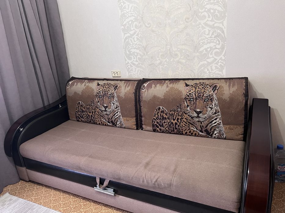 Продается диван б/у