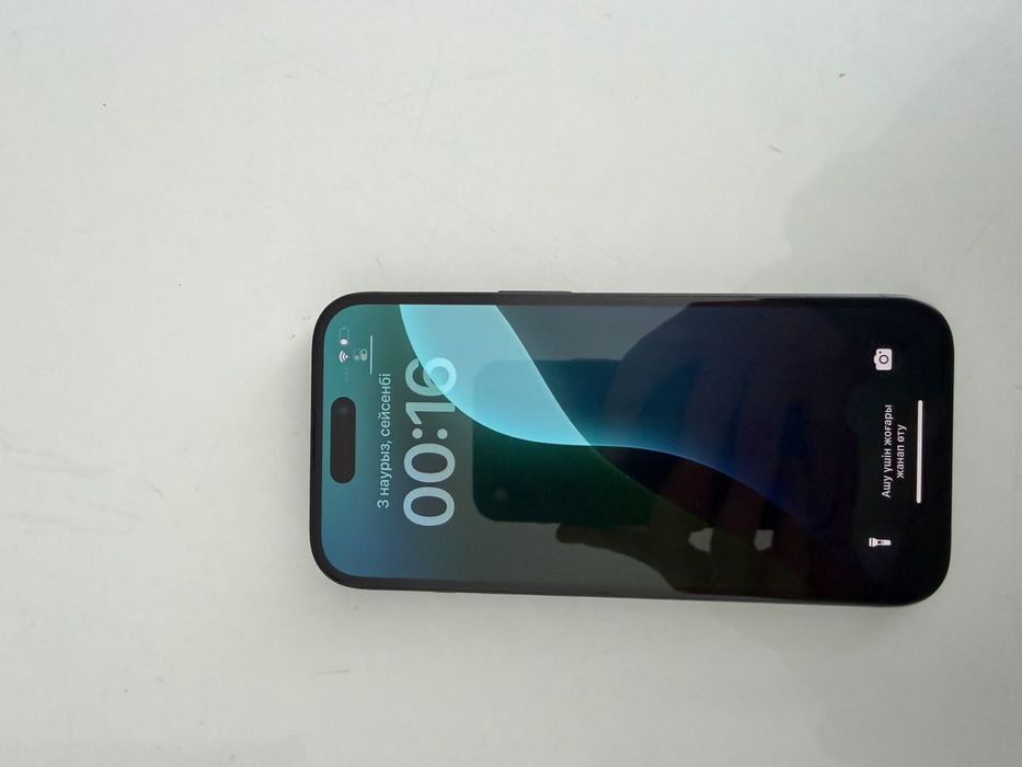 Apple iPhone 15 256GB — Өте жақсы жағдайда