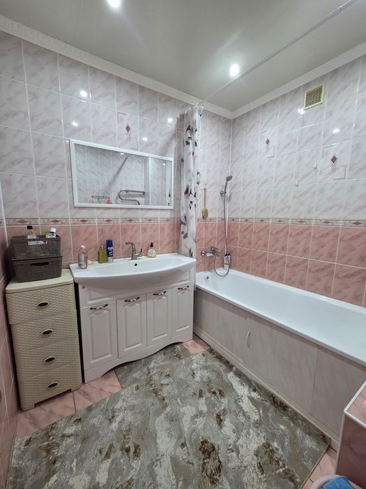 Продам 3 х Центр