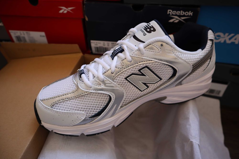 Кроссовки New Balance 530 Unisex EUR 43, 44