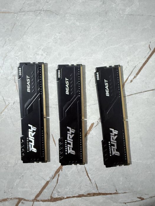 ОЗУ ddr4 8+8+8гб 3200мгрц
