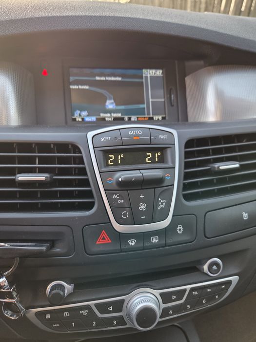 Renault Laguna an 2012 2.0dci