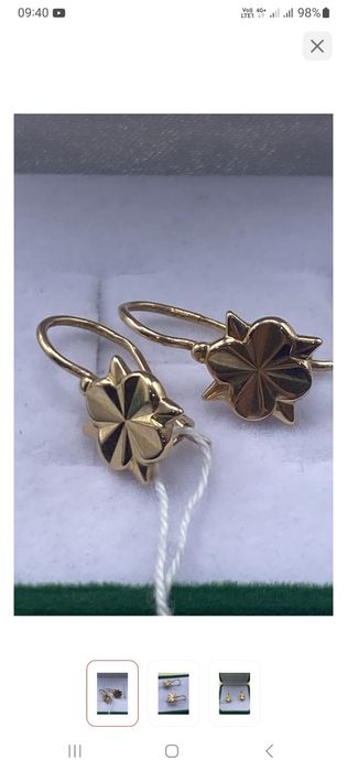 Продаю золотые серьги