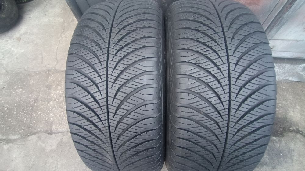 215/55/17 Goodyear Дот 0223