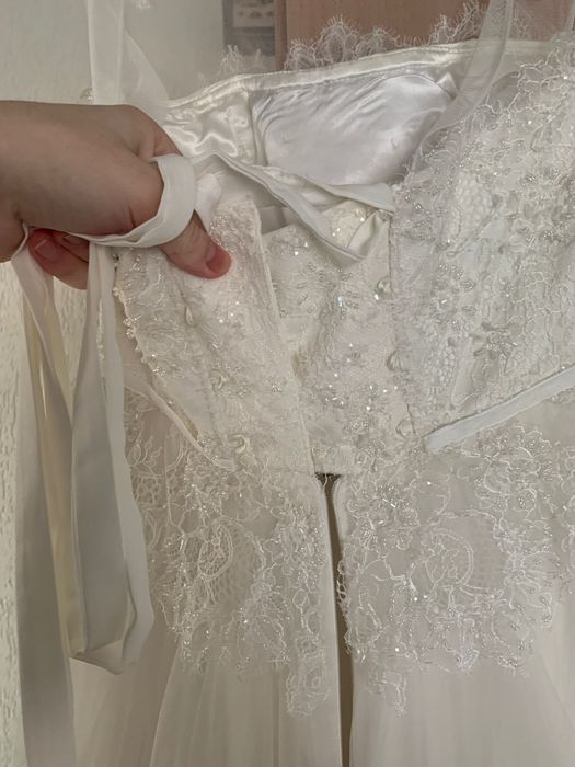 Rochie mireasă de vânzare