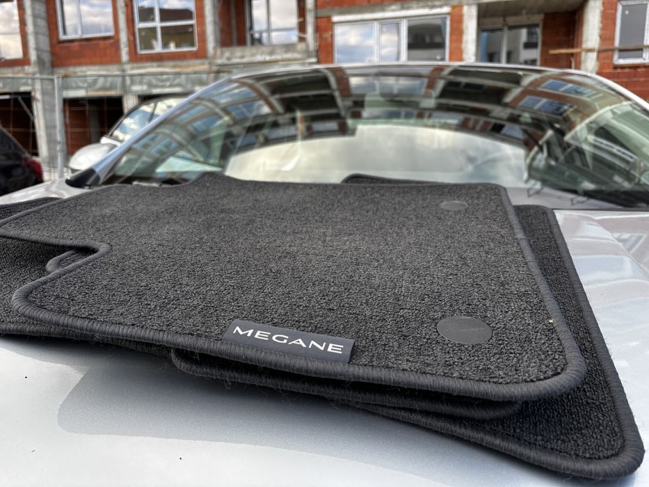 Renault Megane 4 IV стелки 2016-2024 оригинални 8201654204 – 4 бр.