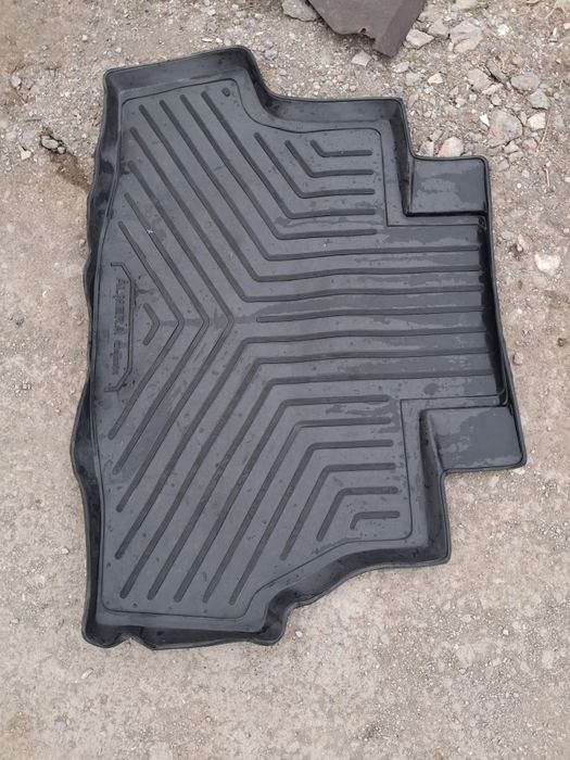 Продам Коврик багажника, защита поддона накидка на панель