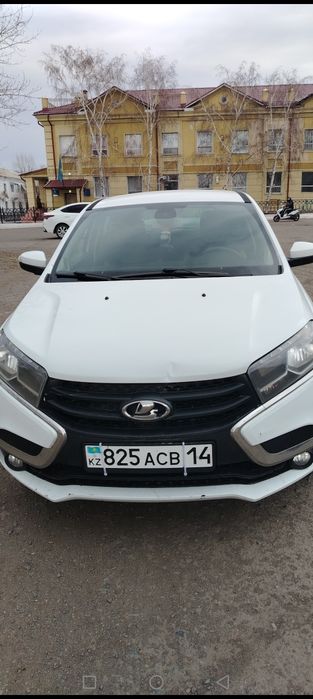 Продам Ладау Х-рей 2017 года