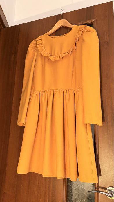 Rochita Poema - eleganta si cassual narimea 36