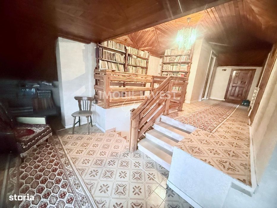 Casa individuala D+P+M, 4 camere, teren 1400 mp, curte generoasa,Cetea