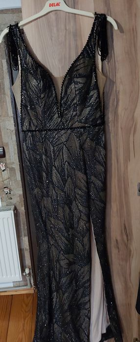 Официална рокля на марката INVITO Haute Couture