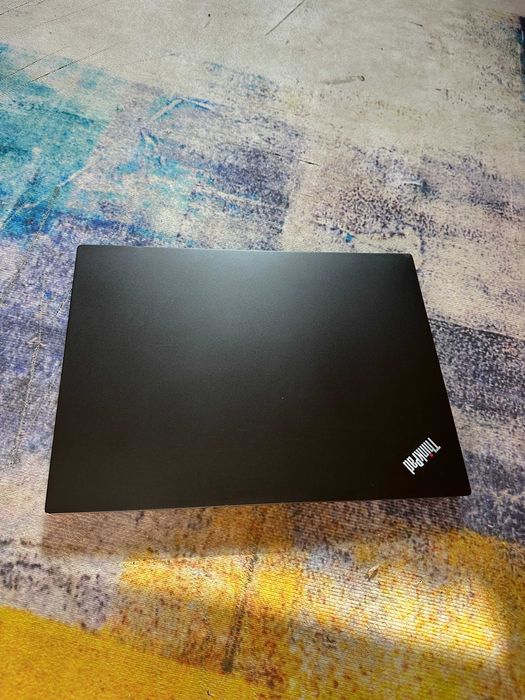 Laptop Lenovo E495 , ryzen 5 -680 lei