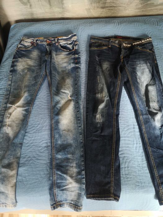 Продавам юношески дънки