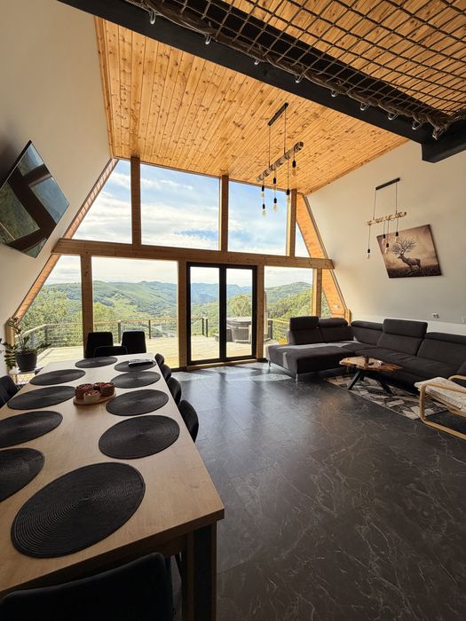 Cabana de inchiriat A-frame SkyDeck Cabin