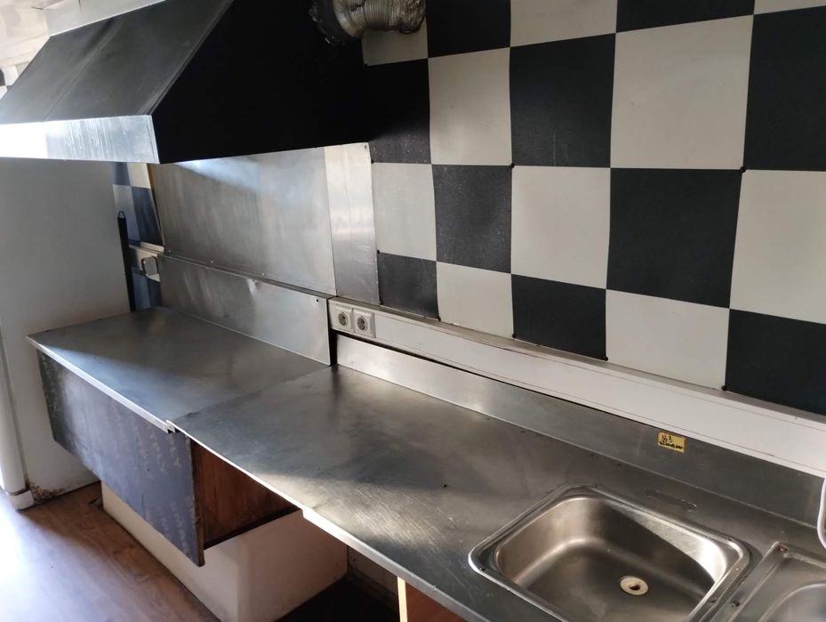 Дава се под наем Заведение в с. Граф Игнатиево, Област Пловдив - 5 кв.м за 178.5 € - Снимка #5