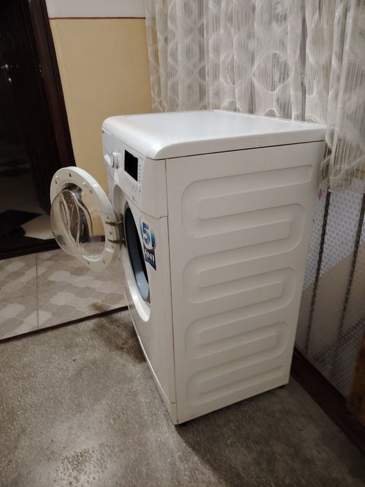 Vând mașină de spalat "BEKO"