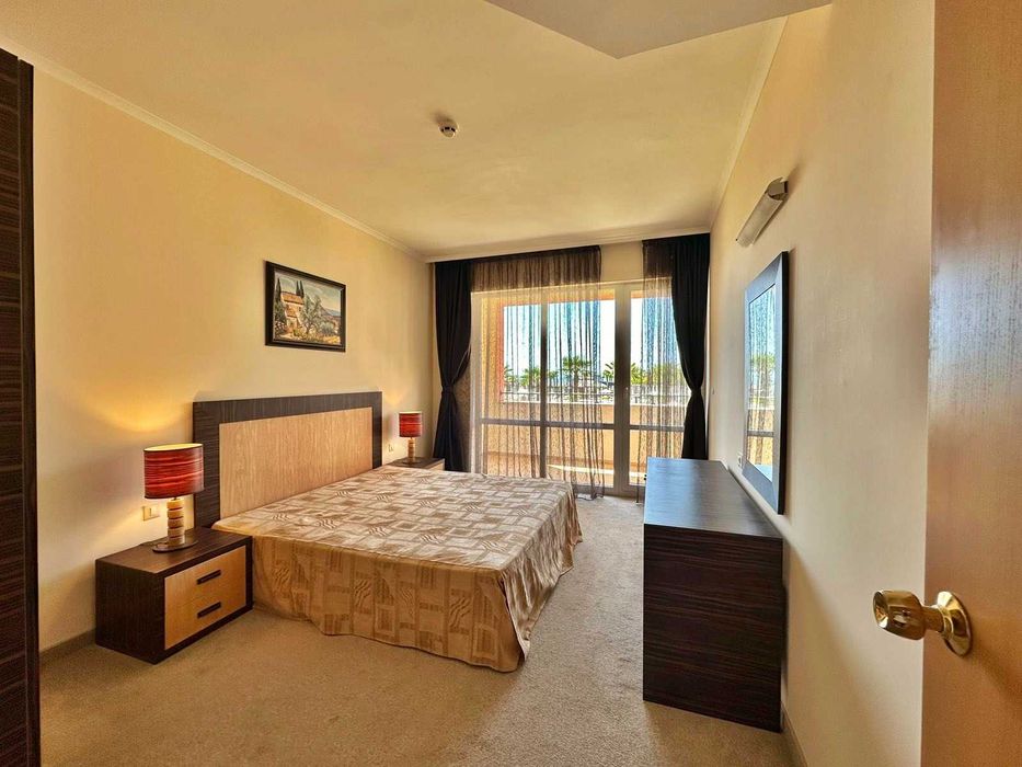 Продава се Двустаен апартамент в к.к. Слънчев бряг - 82 кв.м за 1007 €/кв.м - Снимка #3