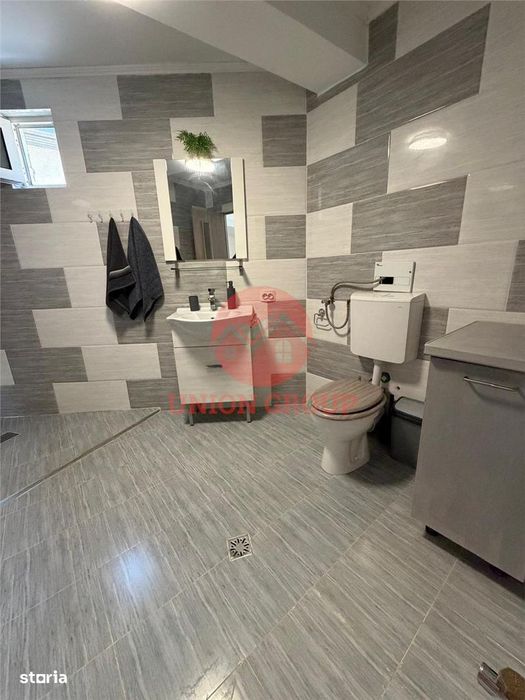 Casa Renovata si Mobilata Complet - Pozitionare Excelenta - Aproape de