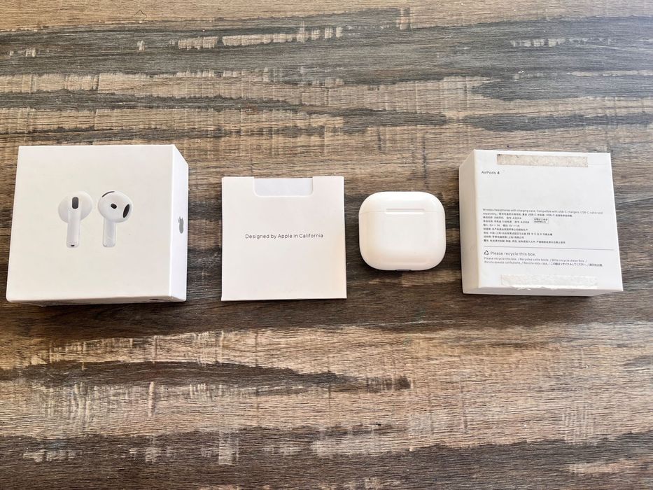 Слушалки Air Pods 4