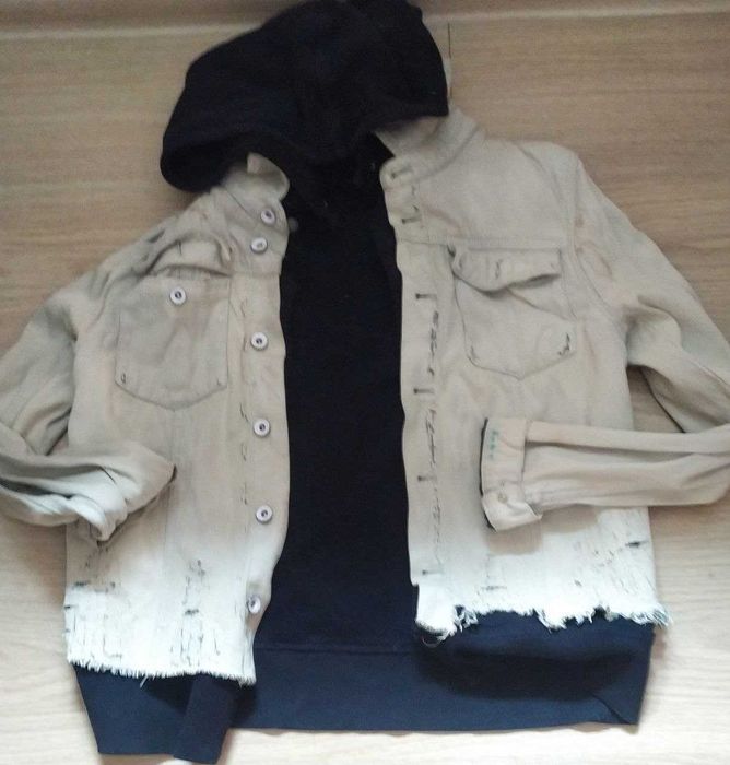 Джинсовая куртка