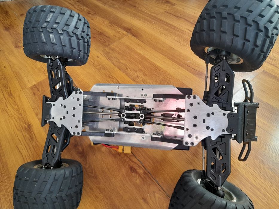 Automodel electric 4x4 hong nor megalith