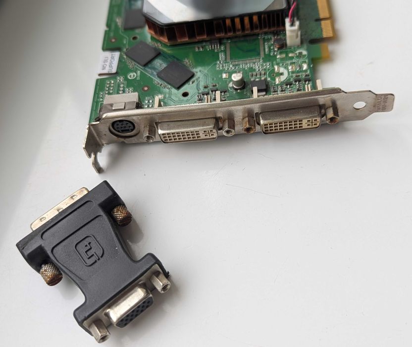 Placa video profesionala Nvidia QuadroFX 1500 256 MB