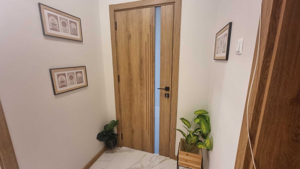 Дава се под наем Двустаен апартамент в Варна, ВИНС - 55 кв.м за 867 € - Снимка #14