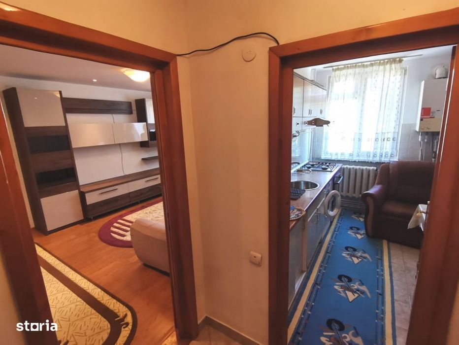 Apartament 2 camere, zona centrala, loc parcare, boxa Piatra Neamt