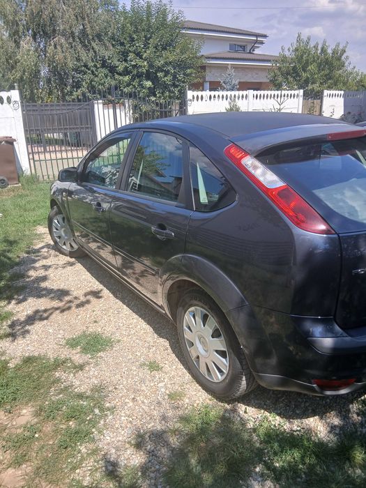 Ford focus mk2 1.6 100cp 2007 1350 euro