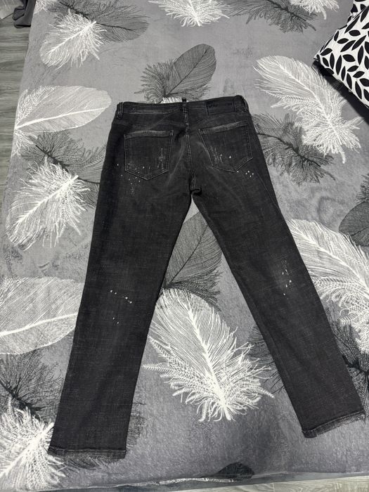 blugi dsquared2 marimea 46