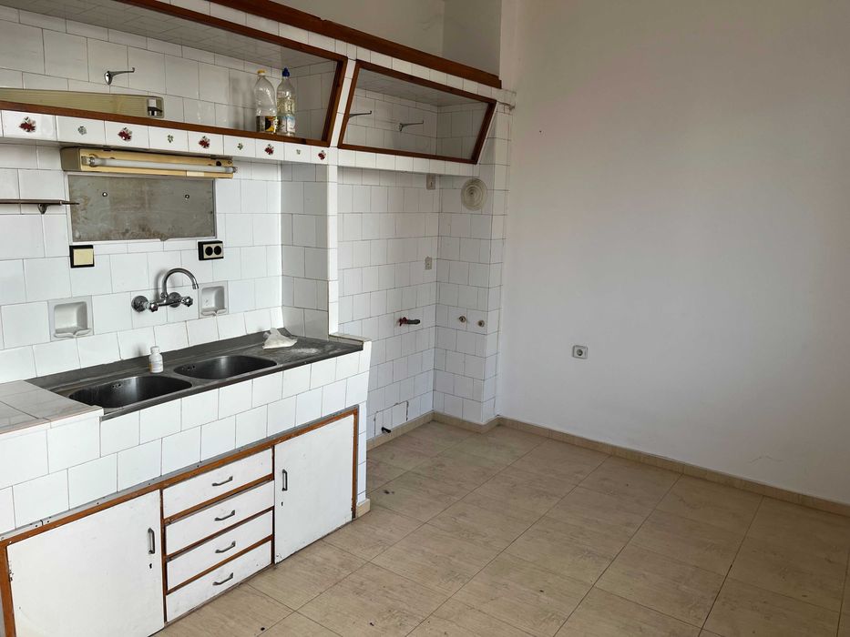 Продава се Тристаен апартамент в Казанлък - 90 кв.м за 794 €/кв.м - Снимка #5